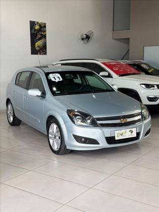 CHEVROLET VECTRA 2.0 MPFI GT HATCH 8V FLEX 4P AUTOMÁTICO CHEVROLET VECTRA 2.0 MPFI GT HATCH 8V FLEX 4P AUTOMÁTICO